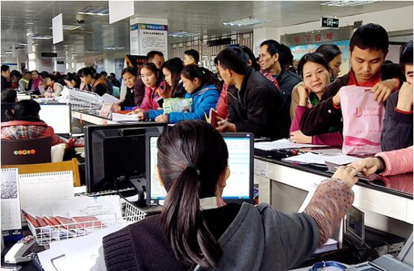 辽阳公积金离职封存后还可以提取出来吗？需要收费吗？